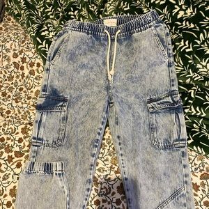 Small 90s Acid Wash Cuffed Jeans